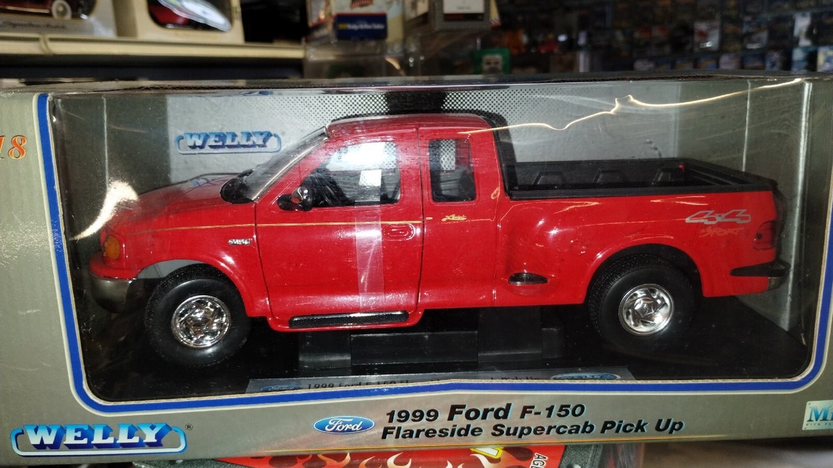 ミニカー Welly 1/24 Ford F-150 Flareside 1999 1999 Ford F-150 FLARESIDE SUPERCAB Pickup LOW RIDER 1:24 Die