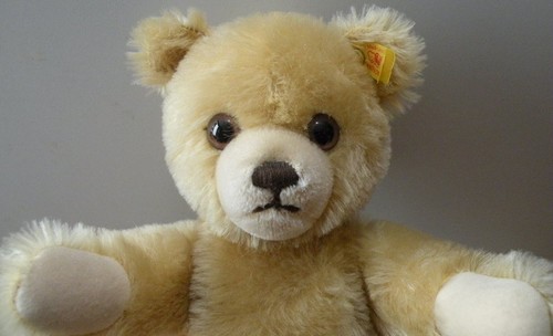 Oso de peluche gruñendo Steiff 12" de alto en excelente estado número 011757 - Imagen 2 de 8