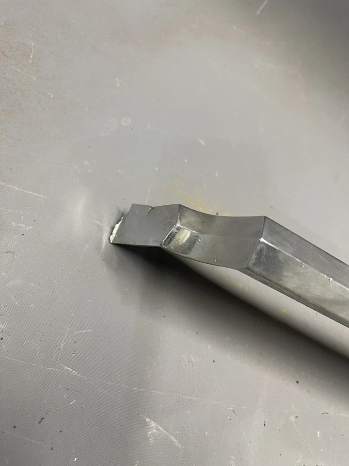 Oldsmobile Cutlass 442 F85 Vista Cruiser 1967 parrilla central moldura OEM Foto 2 de 4