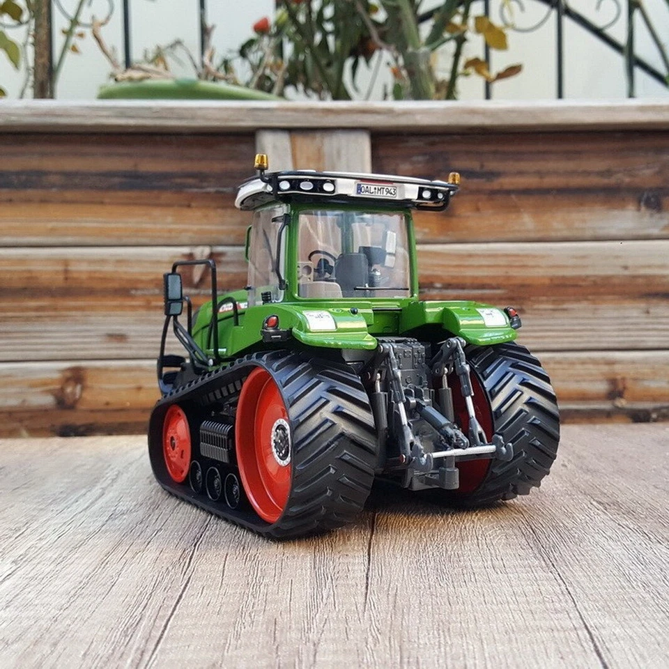 USK 1/32 Scale FENDT 943 Vario MT Crawler Tractor Diecast Model Toy Gift - Image 3 of 4