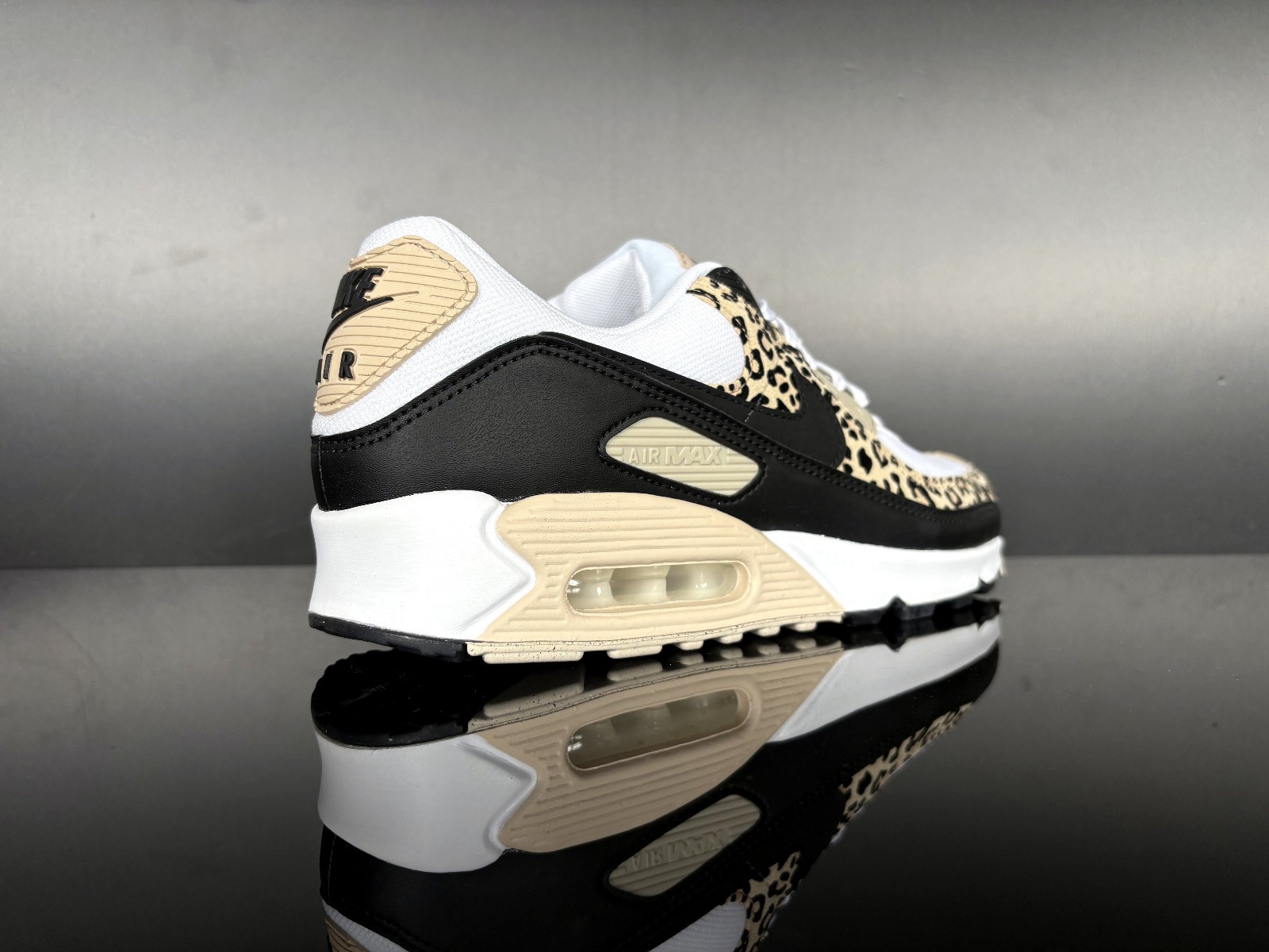 NIKE AIR MAX 90 WMNS -Leopard Sanddrift- Animal Print weiß/schwarz/beige Gr.43 3