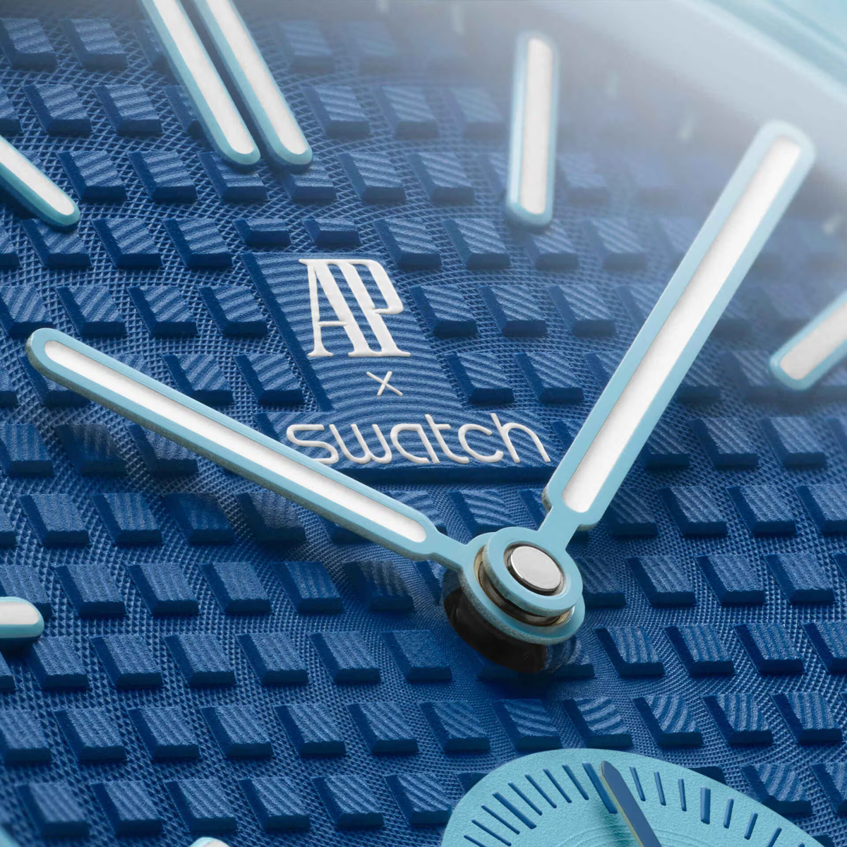 Swatch x Audemars Piguet Royal Pop Lan Ba Blue pocket watch