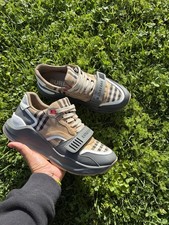 Burberry Men's Check Pattern Low Top Sneakers Beige Gray Lace Up Hook  Loop