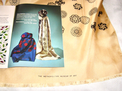 VINTAGE METROPOLITAN MUSEUM OF ART- LONG  FLOWER MEDALLIONS' PATTERN  SILK SCARF