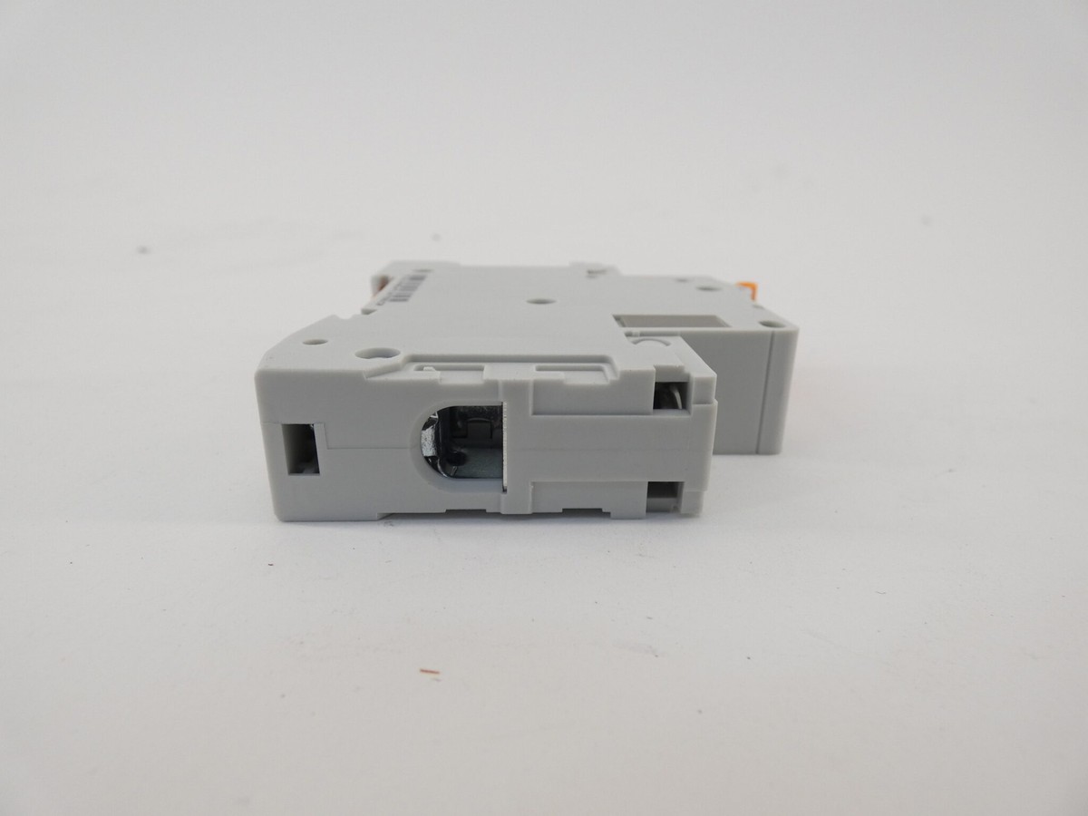Phoenix Contact TMC 71C 10A Thermomagnetic Device Circuit Breaker