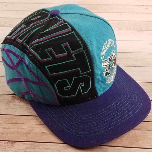Vintage 1990s Charlotte Hornets NBA 