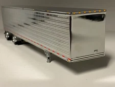CHROME SPREAD AXLE DCP 1/64 53' UTILITY VAN TRAILER SILVER FRAME CHROME SHOW
