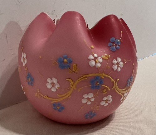 MT. WASHINGTON ART GLASS SATIN ROSE BOWL VASE ENAMEL DAISIES DECORATION - Picture 2 of 6