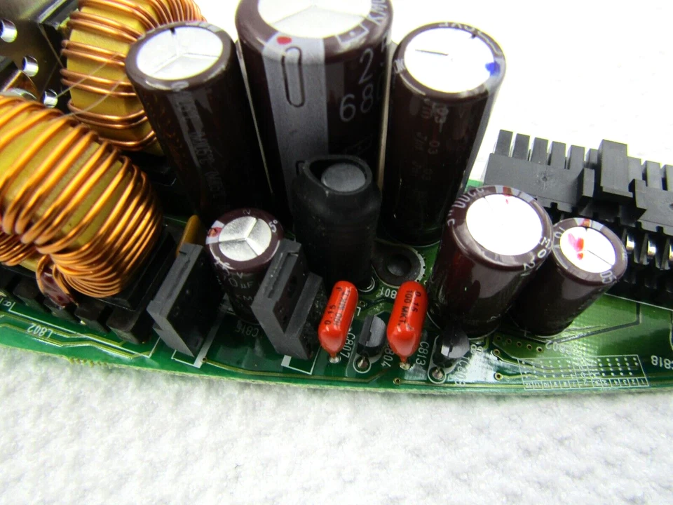 Apple 6870T194D10 Mac M5521 Power Supply - Image 2 of 4