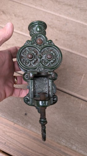 Cortadora de pasta/frijoles verdes de hierro fundido ornamentada de colección - Imagen 7 de 8