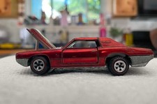 Johnny Lightning Topper Thunderbird Nice Car.