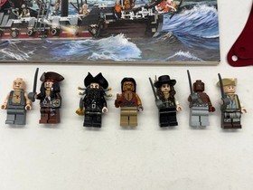 LEGO Pirates of the Caribbean: Queen Anne's Revenge (4195). 100% COMPLETE!!