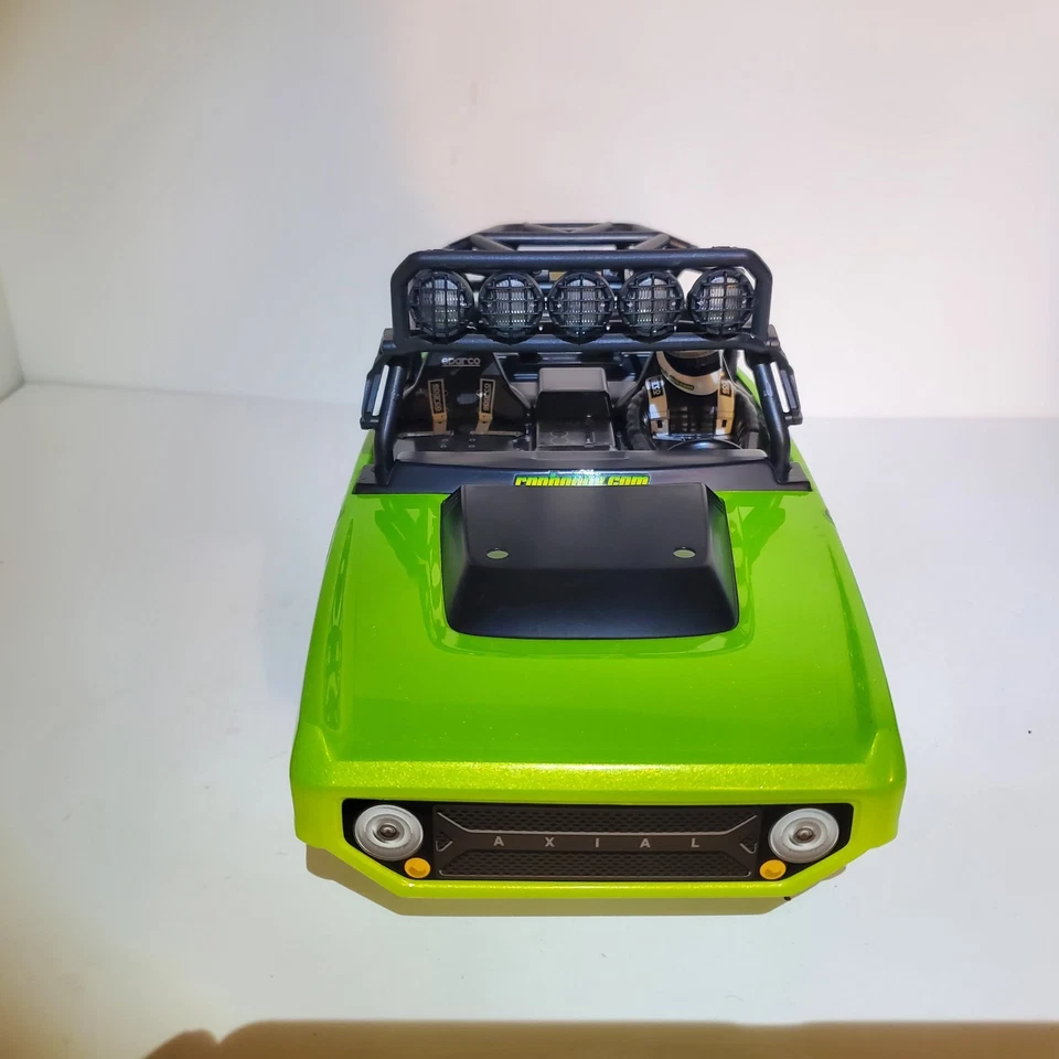 * RARE * OG Axial Deadbolt Body 1/10 Rc Crawler New With Poizon Spider Stickers - Image 3 of 4