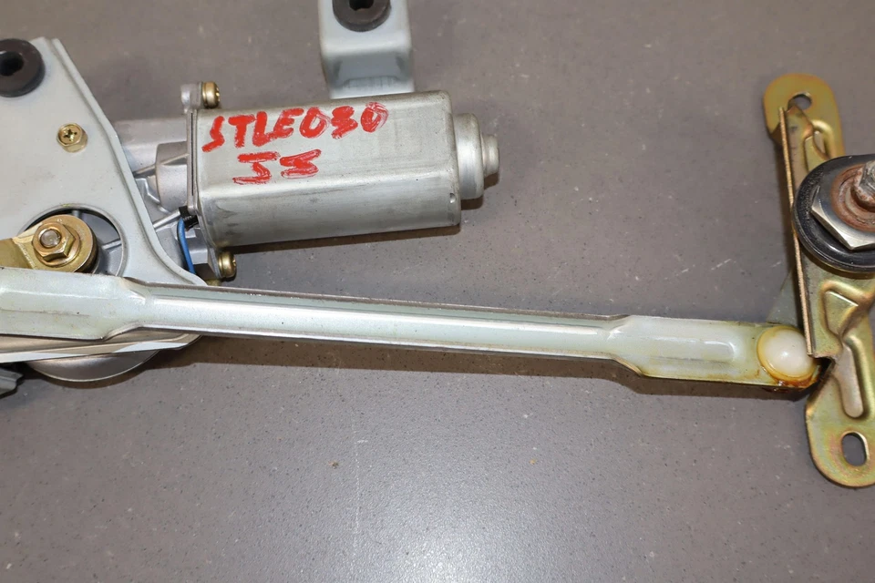 Motor y transmisión limpiaparabrisas trasero Lexus LX450 96-98 *probado* Foto 4 de 4