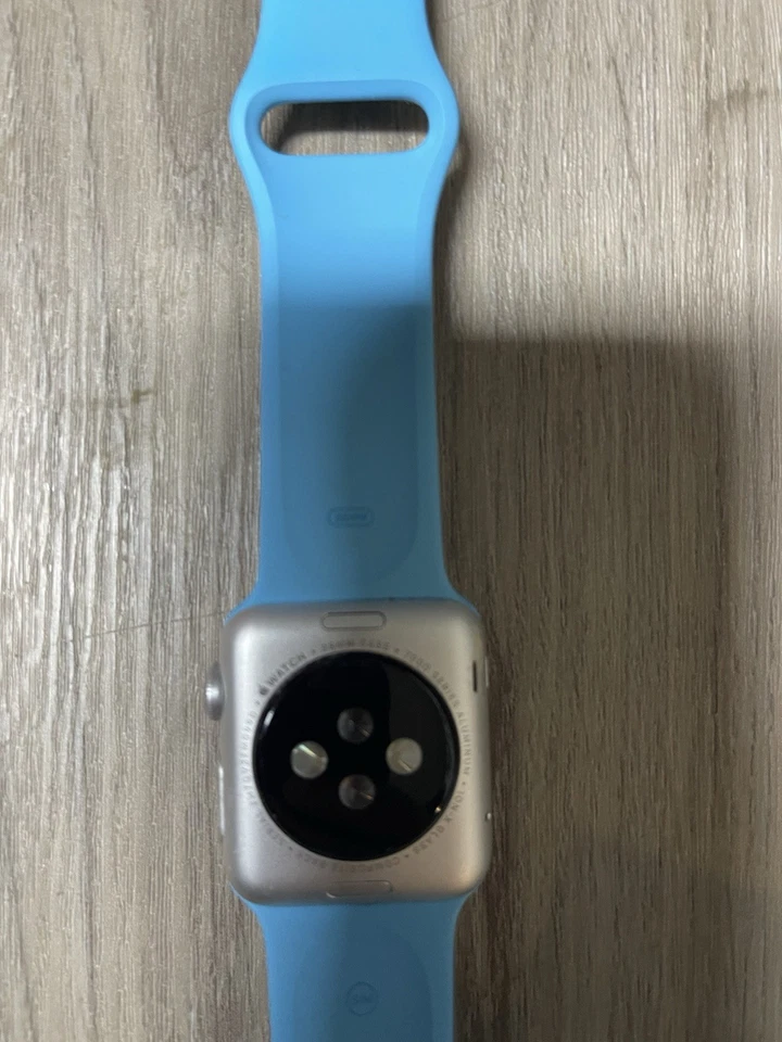 Apple Watch Series 1 Sport 38mm Aluminum Case, Bands, OG Box - (MLCG2LL/A) - Image 4 of 4