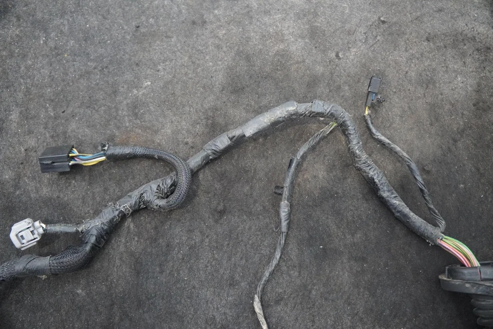 Arnés de cableado para puerta del conductor izquierdo 4865295AB Chrysler Plymouth Prowler 2002 Foto 3 de 4