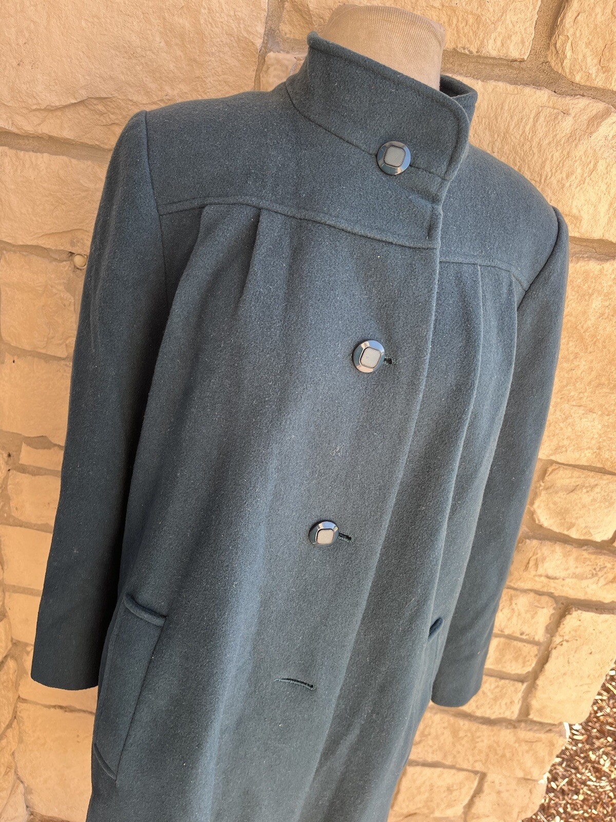 Perlette Red Coat small/medium - image 1