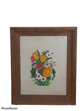 Vtg Handmade Needlepoint Wool Crewel Framed Wall Picture Flowers 17.5"x14.5"