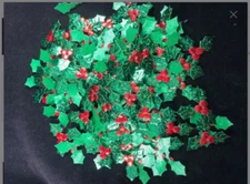 CraftbuddyUS 100 Holly Fabric Motif-Christmas Craft, Card Making, Scrapbooking