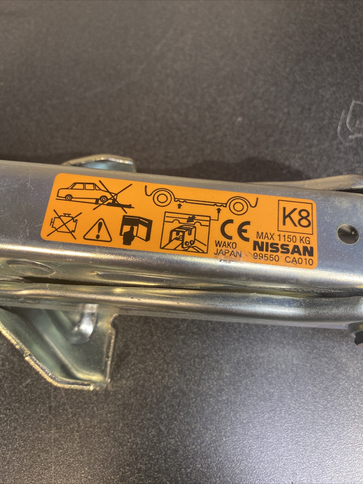 20052007 Nissan Murano SPARE TIRE JACK AND TOOL KIT SET with Tow Hook