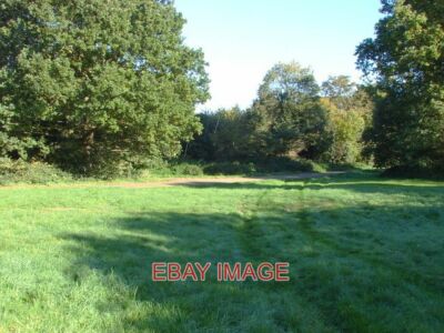 PHOTO  LEIGH HILL COBHAM THE SMALL OPEN AREA OF LEIGH HILL TUCKED AWAY AMONG THE