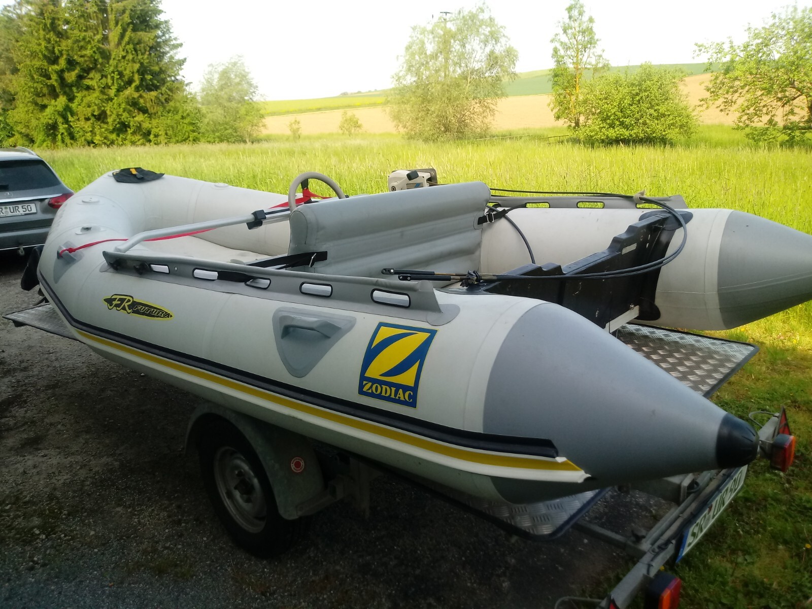 Wunderschne Schlauchboot Mit Motor Gebraucht Bild