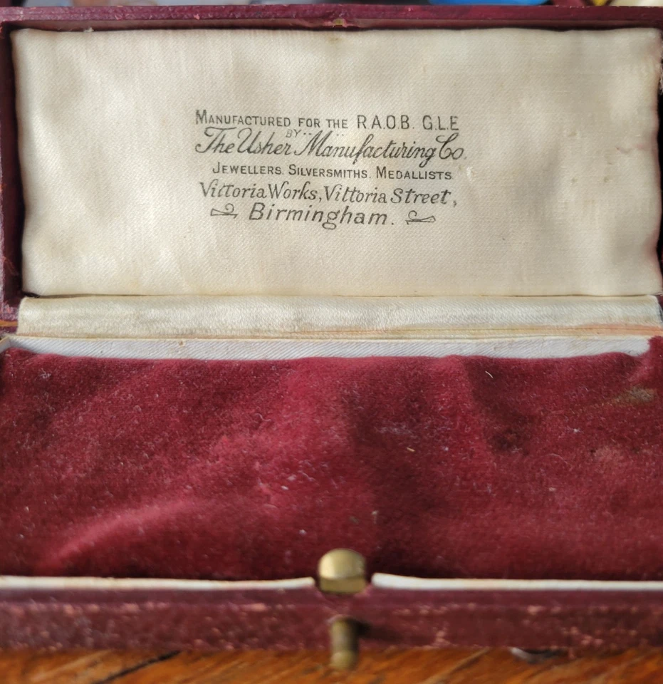 Antique RAOB Jewellery Box Usher Manufacturing Co, Birmingham - Image 2 of 4