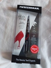 Tweezerman The Devil Wears Prada 2 Limited Edition Slant Tweezer NEW in Package