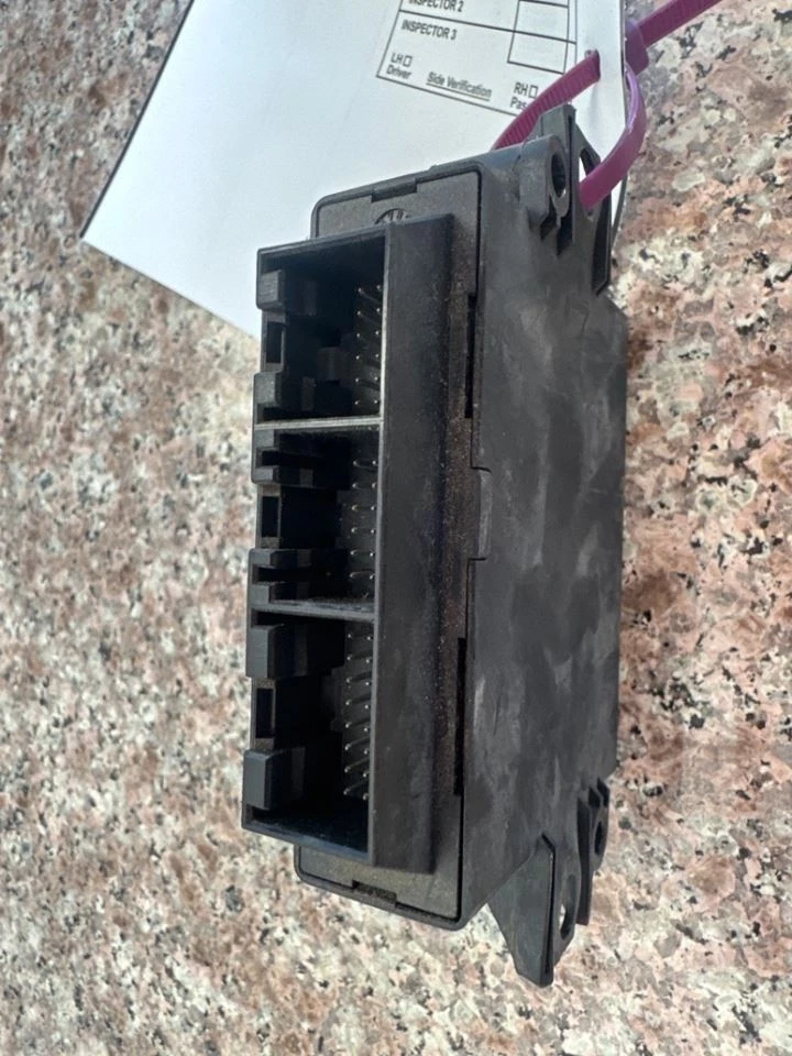 MÓDULO DE CONTROL CHASIS AH4215K866BE 2010-2012 LAND ROVER RANGE ROV Foto 4 de 4