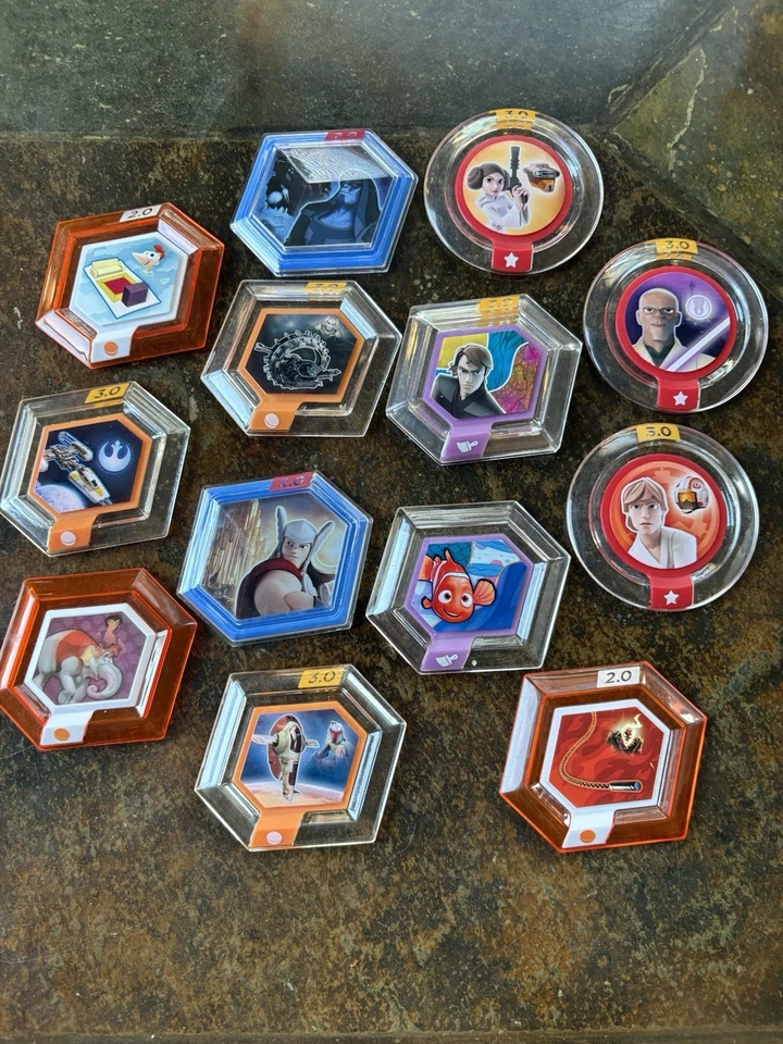 Disney Infinity Lot 30+ Characters, Xbox Game, Portal and Power Discs - Image 2 of 4