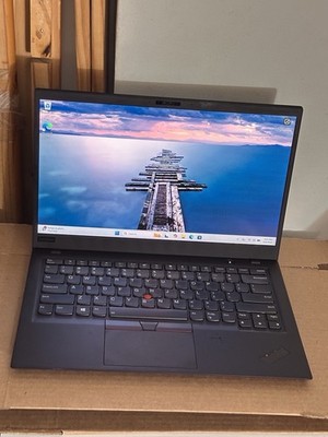 Lenovo ThinkPad X1 Carbon 14'' i7-8650U 16GB 512GB Win11 (Free Shipping)