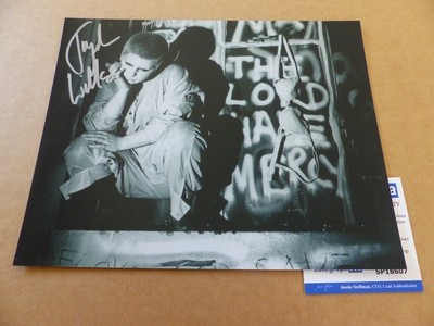 TOYAH WILLCOX signed Autogramm signiert auf 20x25 cm Foto  ACOA  COA