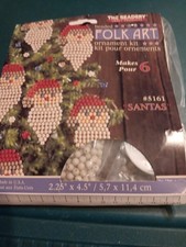 The Beadery Folk Art Santa's Ornements Kit