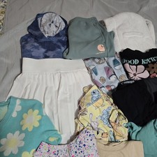 Bundle of girl's Sizes 10-12 17 Items Leggings, Bathrobe, Hoodies,  More pics 
