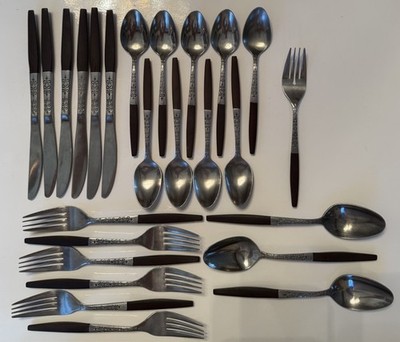 Interpur Canoe Hearts Japan Stainless Steel Flatware 25 pc Brown Wood Handle MCM