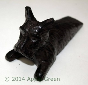 Cute Scotty Dog Door Stop Wedge Cast Iron Highland Scottish Rustic Chic Gift New Ebay