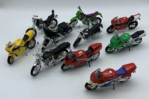 Motorrad-Sammlung mit 10 verschiedenen im Maßstab 1:18 - Bild 2 von 4