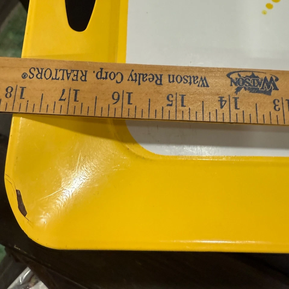 Two Matching Yellow TV Trays w/Build-in 7” Stands Beach Ball Sun Umbrella Crab - Image 4 of 4