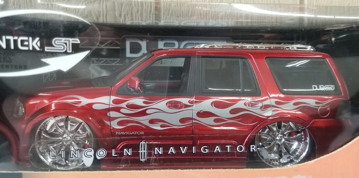 Jada Toys Big Ballers 1:18 Lincoln Navigator Red with Flames