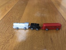 VINTAGE METAL BARCLAY 3 PIECE TRAIN USA MADE TOY