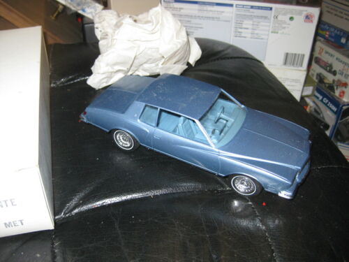 Vintage 1980 Chevrolet Monte Carlo Promo Car in metallic blue with box - Picture 4 of 4