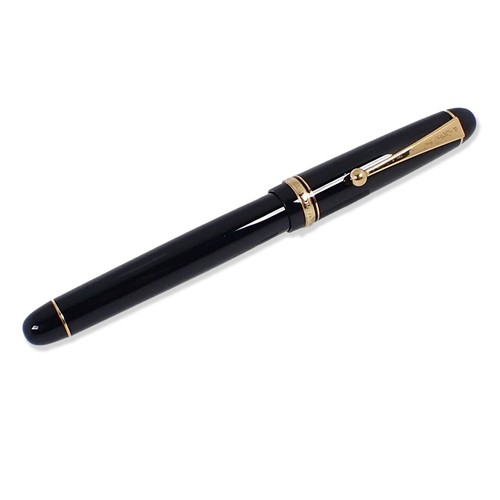 PILOT Fountain Pen, 14K Nib, Black x Gold / j184-2 - Afbeelding 1 van 11