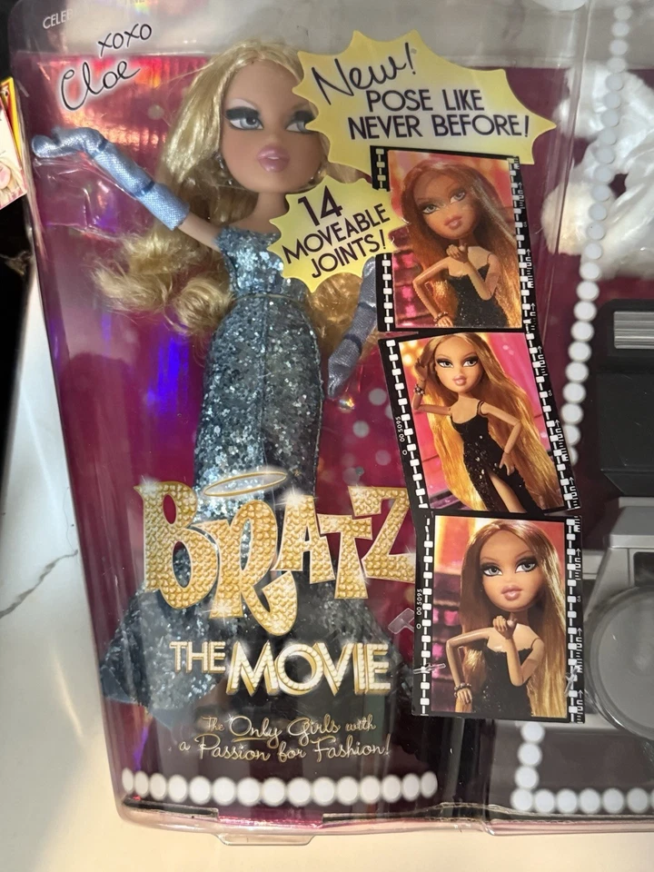 MGA Bratz THE MOVIE Moveable Joints CLOE DOLL in Blue Glitter Dress NRFB +Camera - Image 3 of 4