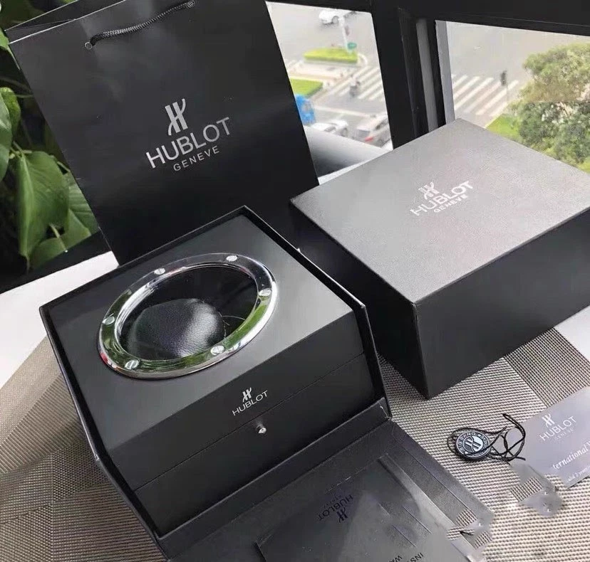 Caja de presentación de reloj Hublot original estuche, almohadilla, manual de instrucciones. 565 Foto 2 de 4