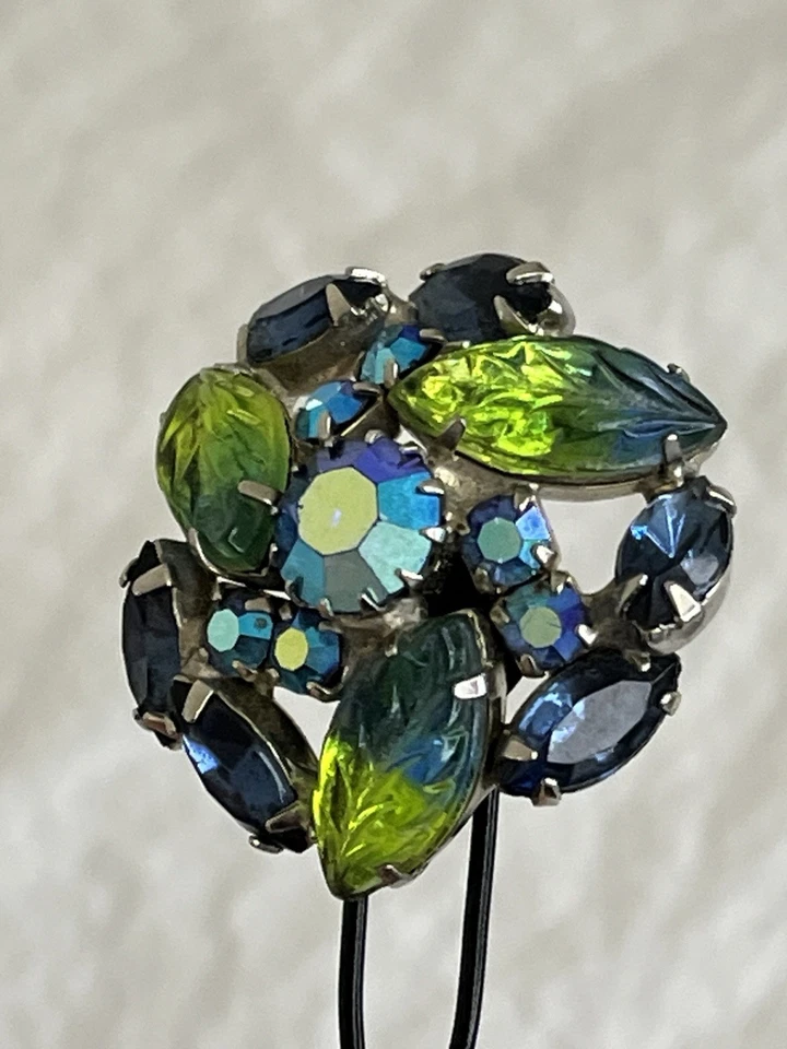 Vintage Jewelry Hair Pin Blue Green AB Rhinestones with Black Metal - Image 2 of 4