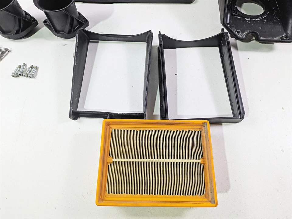 Limpiador de caja de aire KTM 1290 Super Duke R 2018 respirador y tubos 60306001200 Foto 2 de 4