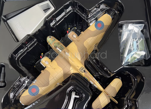 Corgi Bristol Beaufort MkIa RAF, Egypt 1944 Fighter Diecast Bomber 1:72 Scale - Picture 5 of 9