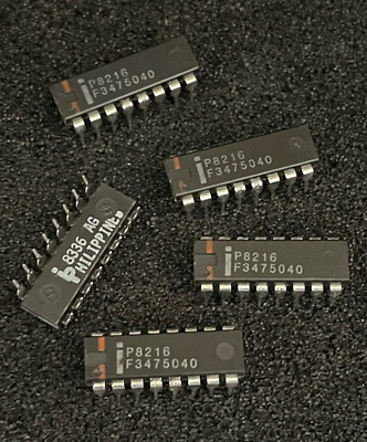 1pc Intel P8216 4-BIT BIDIRECTIONAL BUS DRIVER  IC  DIP-16P **NOS