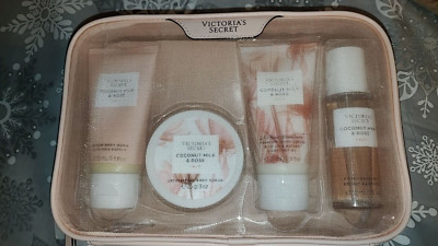 NEW Victoria s Secret THE CALM STARTER KIT  With Case-COCONUT MILK & ROSE