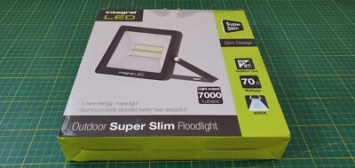Integral LED ILFLC234 II 70w LED Floodlight (IP67 7000lm 4000K cool white) _1_3